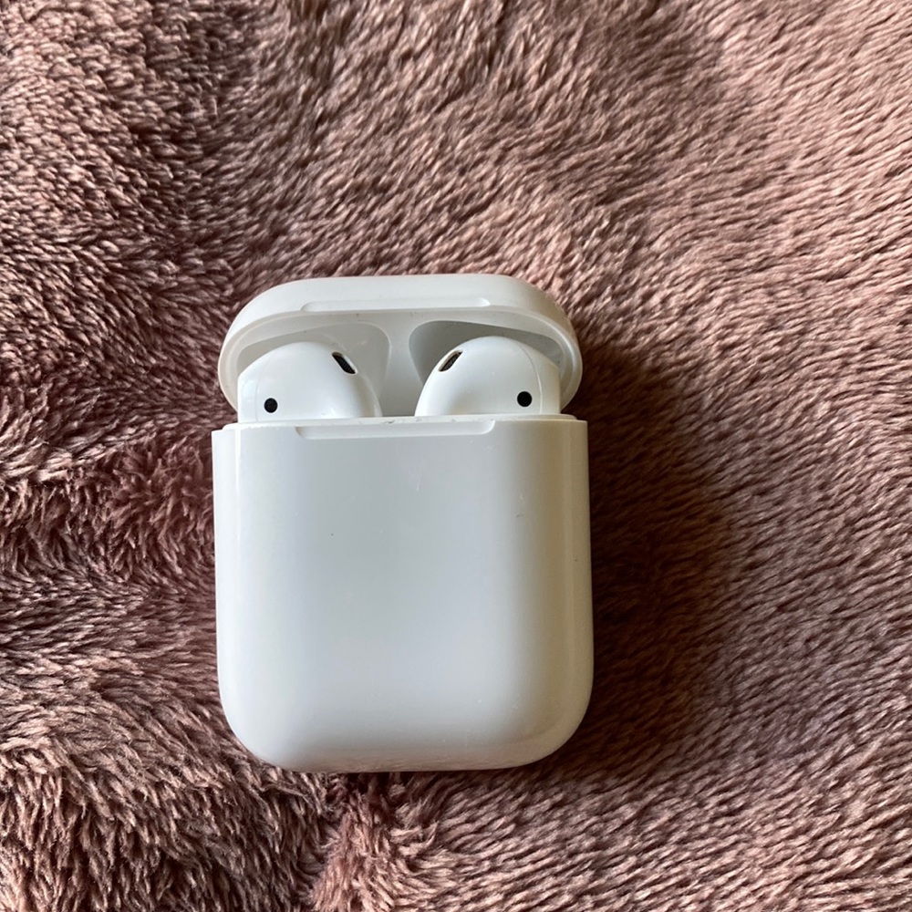 AirPods 1st generation